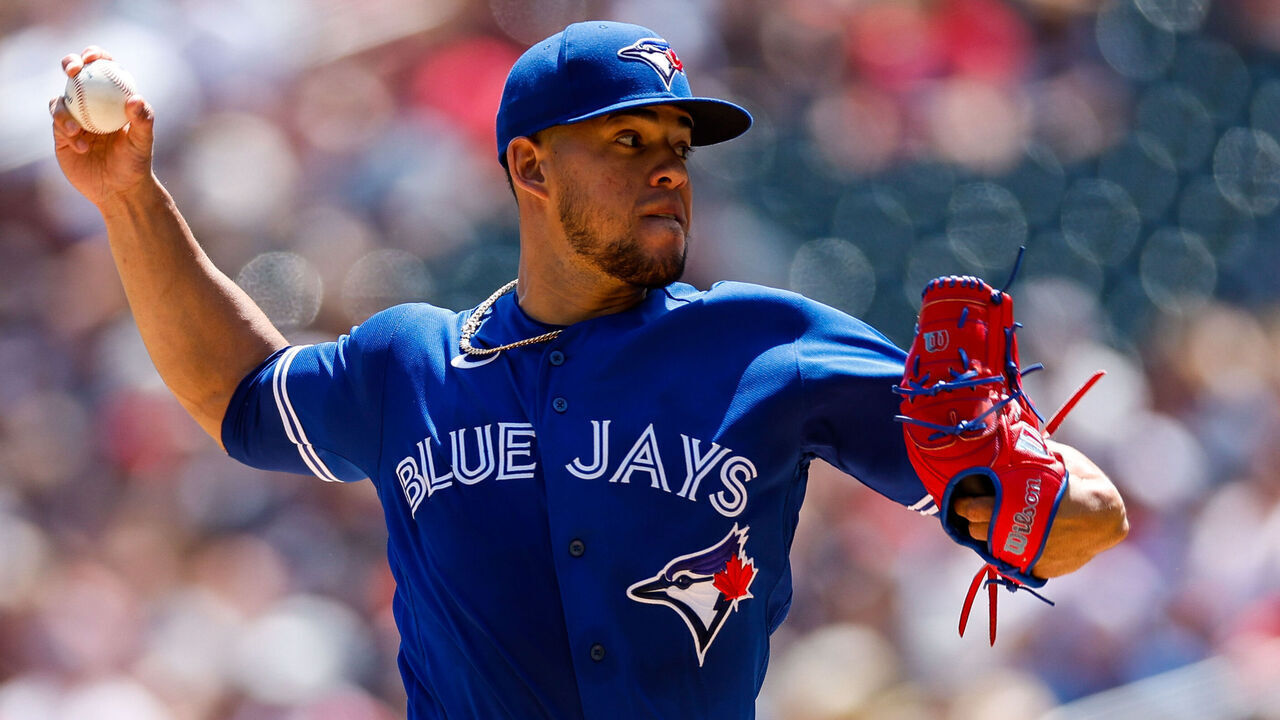 MINNEAPOLIS, MN - MAY 28: Jose Berrios #17 of the Toronto Blue Jays pitches in the first inning against the Minnesota Twins at Target Field on May 28, 2023 in Minneapolis, Minnesota.