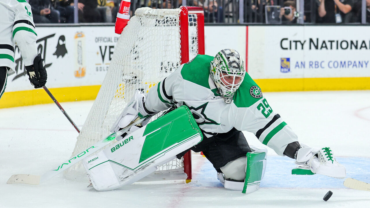 LAS VEGAS, NEVADA - MAY 27: Jake Oettinger #29 of the Dallas Stars covers the puck as he defends the net against the Vegas Golden Knights in the second period of Game Five of the Western Conference Final of the 2023 Stanley Cup Playoffs at T-Mobile Arena on May 27, 2023 in Las Vegas, Nevada. The Stars defeated the Golden Knights 4-2.