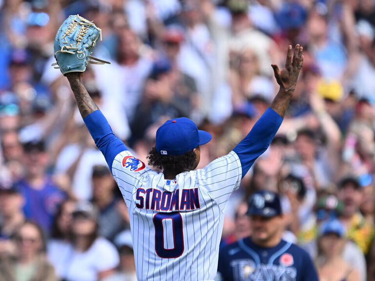 Seiya Suzuki of the Chicago Cubs celebrates scoring a run in the News  Photo - Getty Images