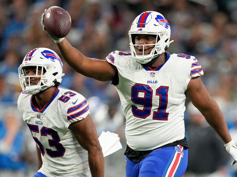 Report: Bills, Oliver agree to 4-year, $68M extension