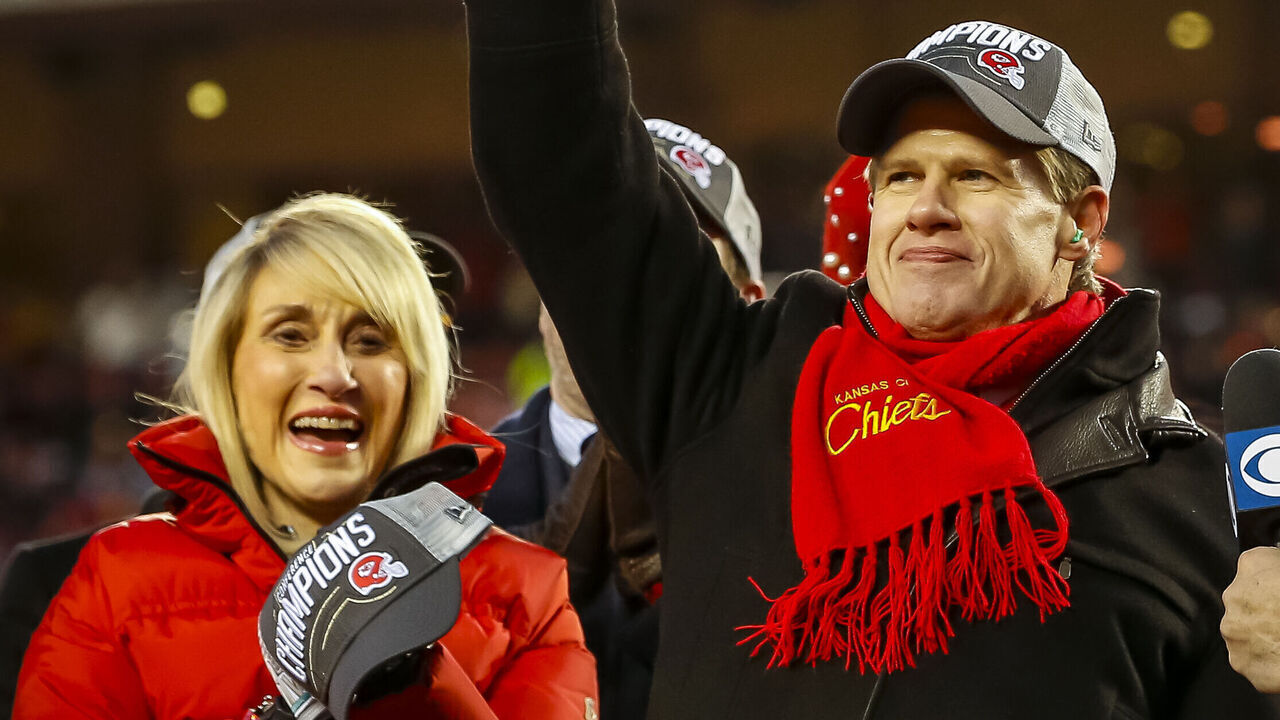 KANSAS CITY, MO - JANUARY 19: Kansas City Chiefs owner and CEO Clark Hunt holds up the Lamar Hunt trophy with his mother, Norma Hunt, widow of the Chiefs founder, Lamar Hunt, after defeating the Tennessee Titans in the AFC Championship Game at Arrowhead Stadium on January 19, 2020 in Kansas City, Missouri. The Chiefs defeated the Titans 35-24.