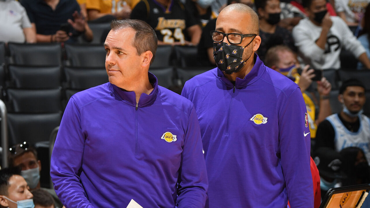 LOS ANGELES, CA - OCTOBER 3: Los Angeles Lakers Head Coach Frank Vogel and Assistant Coach David Fizdale on the sidelines during the game against Brooklyn Nets on October 3, 2021 at STAPLES Center in Los Angeles, California. NOTE TO USER: User expressly acknowledges and agrees that, by downloading and/or using this Photograph, user is consenting to the terms and conditions of the Getty Images License Agreement. Mandatory Copyright Notice: Copyright 2021 NBAE