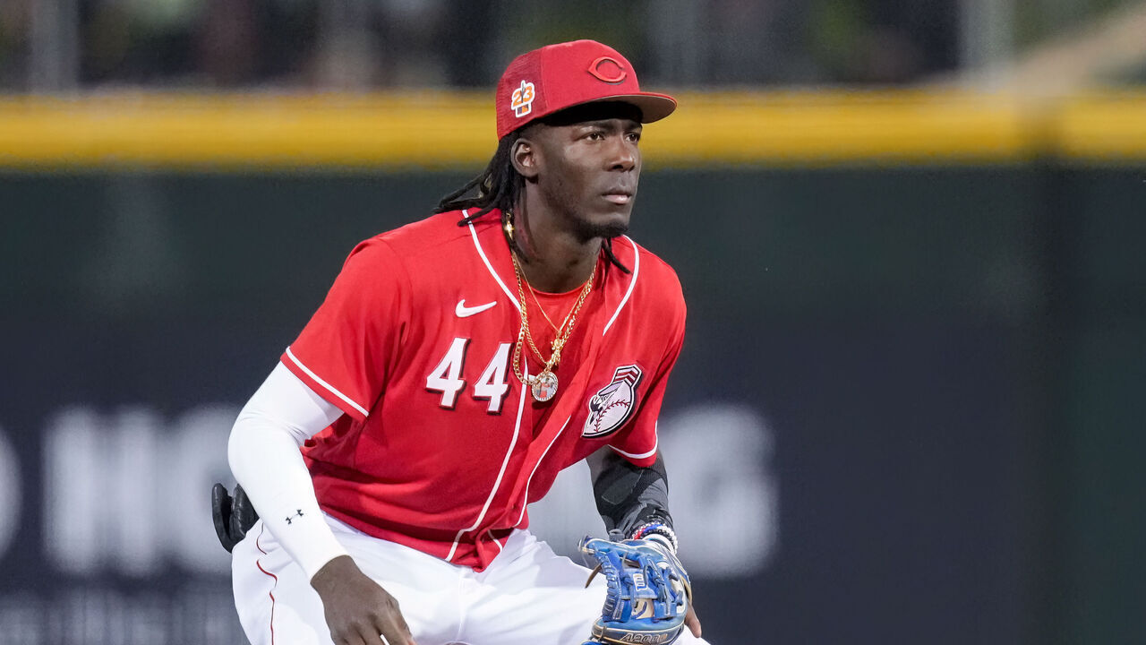 GOODYEAR, ARIZONA - MARCH 10: Elly De La Cruz #44 of the Cincinnati Reds plays shortstop in the third inning against the Arizona Diamondbacks during a spring training game at Goodyear Ballpark on March 10, 2023 in Goodyear, Arizona.