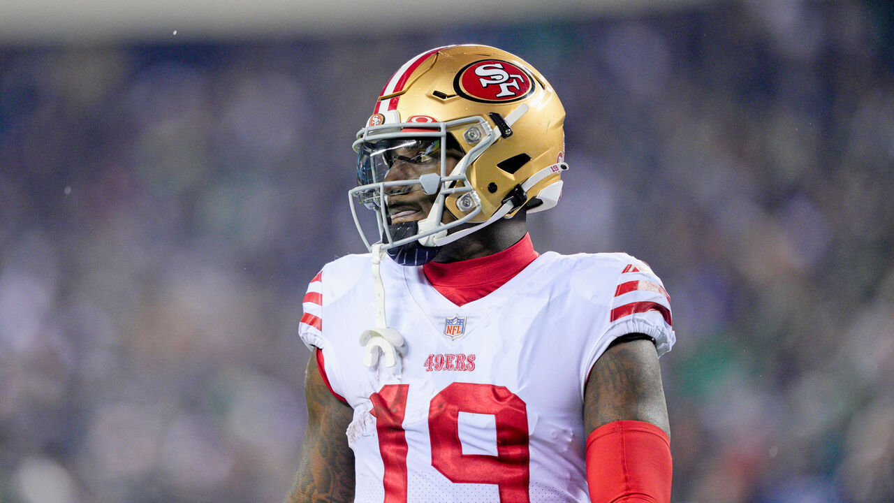 PHILADELPHIA, PA - JANUARY 29: San Francisco 49ers wide receiver Deebo Samuel (19) looks on during the Championship game between the San Fransisco 49ers and the Philadelphia Eagles on January 29, 2023.