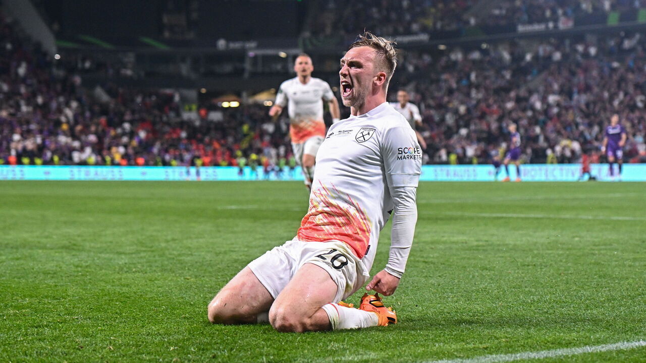 PRAGUE, CZECH REPUBLIC - JUNE 7: Jarrod Bowen of West Ham United FC celebrates after scoring his side's second goal during the UEFA Europa Conference League Final 2022/23 match between ACF Fiorentina and West Ham United FC in the Eden Arena on June 7, 2023 in Prague, Czech Republic.