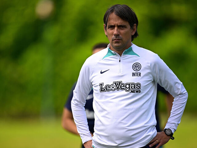 COMO, ITALY - JUNE 06: Head Coach Simone Inzaghi of FC Internazionale during the FC Internazionale training session at the club's training ground Suning Training Center at Appiano Gentile on June 06, 2023 in Como, Italy.