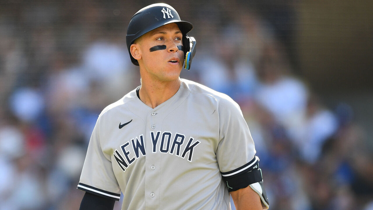 LOS ANGELES, CA - JUNE 03: New York Yankees Outfield Aaron Judge (99) walks back to the dugout after striking out during the MLB game between the New York Yankees and the Los Angeles Dodgers on June 3, 2023 at Dodger Stadium in Los Angeles, CA.
