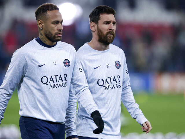 Lionel Messi Pictured In Paris Saint-Germain Shirt On Front Cover Of France  Football