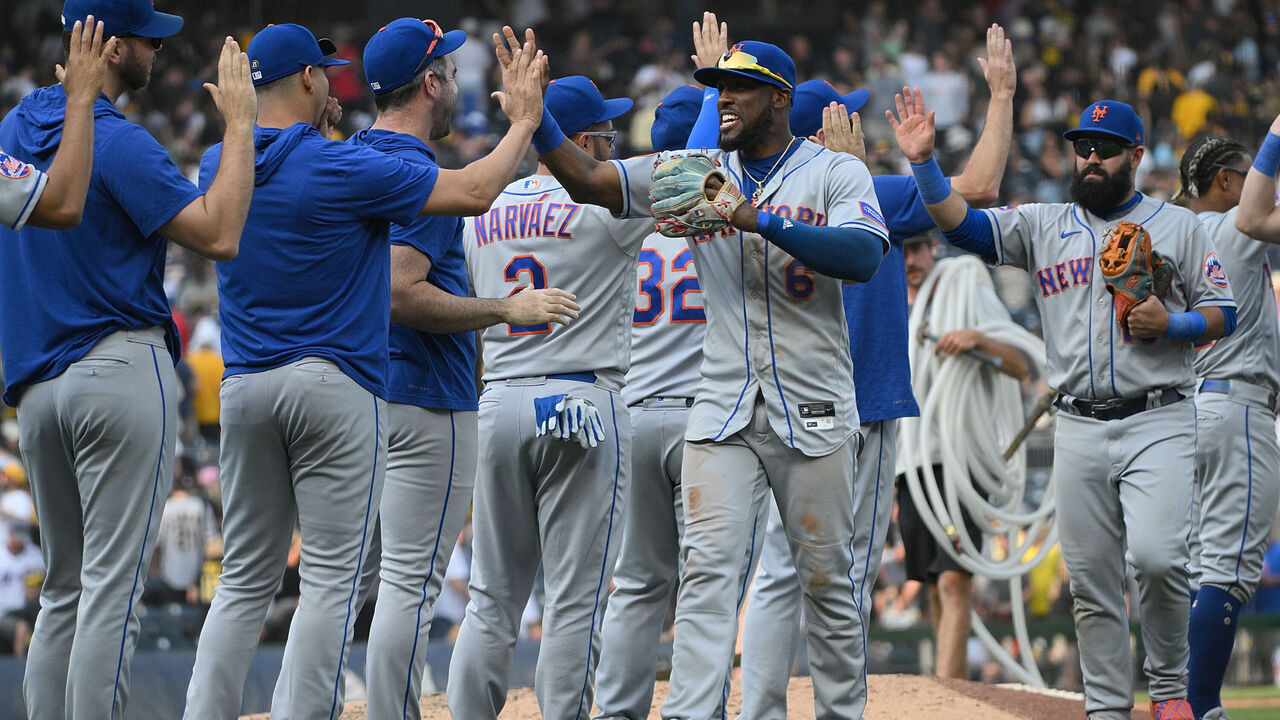 Mets stop 7-game skid, beat Pirates 5-1 behind Canha's 3 RBIs