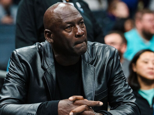 Michael Jordan Reaches Deal to Sell Charlotte Hornets