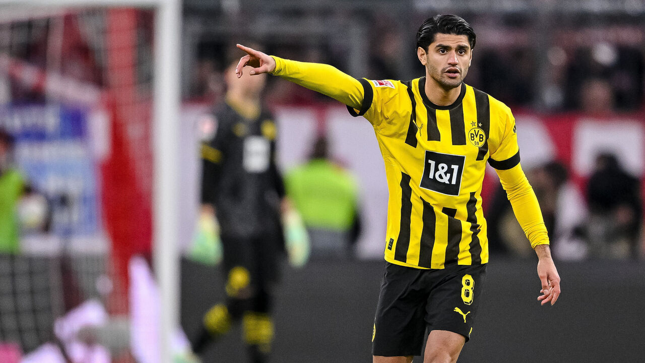MUNICH, GERMANY - APRIL 01: Mahmoud Dahoud of Borussia Dortmund gestures during the Bundesliga match between FC Bayern München and Borussia Dortmund at Allianz Arena on April 1, 2023 in Munich, Germany.