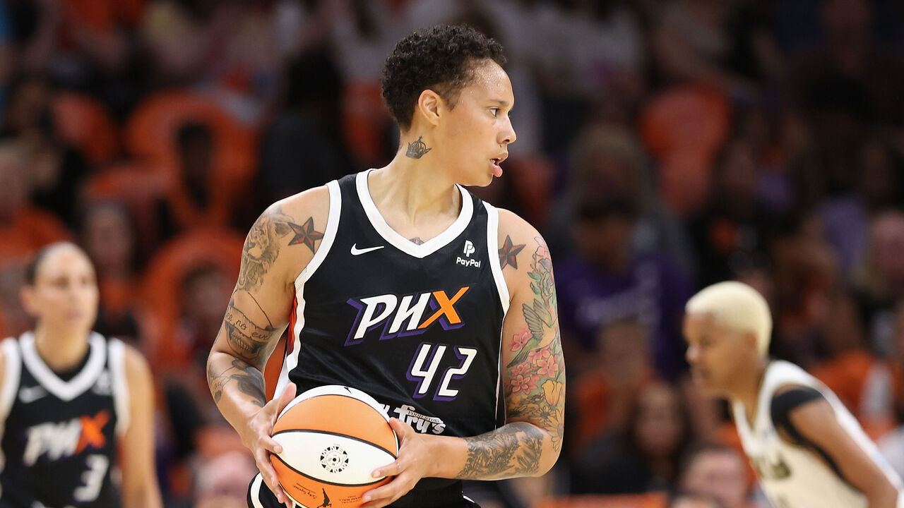 PHOENIX, ARIZONA - MAY 21: Brittney Griner #42 of the Phoenix Mercury handles the ball during the first half of the WNBA game at Footprint Center on May 21, 2023 in Phoenix, Arizona.