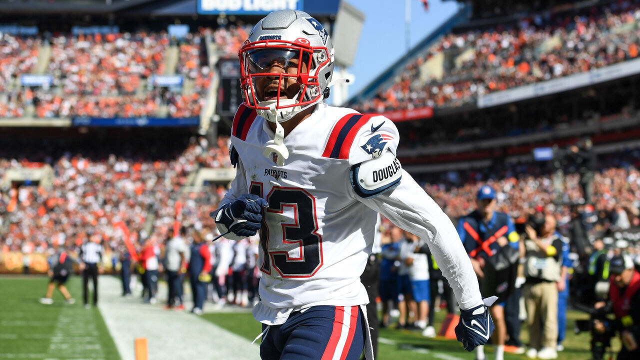 CLEVELAND, OH - OCTOBER 16: Jack Jones #13 of the New England Patriots celebrates an incomplete pass during the first half against the Cleveland Browns at FirstEnergy Stadium on October 16, 2022 in Cleveland, Ohio.