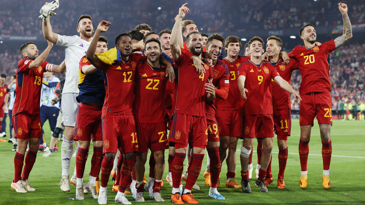 ROTTERDAM, NETHERLANDS - JUNE 18: Spain players celebrate victory in the penalty shoot out following the UEFA Nations League 2022/23 final match between Croatia and Spain at De Kuip on June 18, 2023 in Rotterdam, Netherlands.