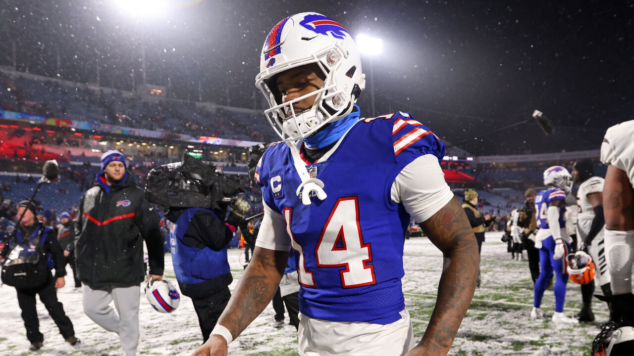 ORCHARD PARK, NEW YORK - JANUARY 22: Stefon Diggs #14 of the Buffalo Bills walks off the field after losing to the Cincinnati Bengals in the AFC Divisional Playoff game at Highmark Stadium on January 22, 2023 in Orchard Park, New York.