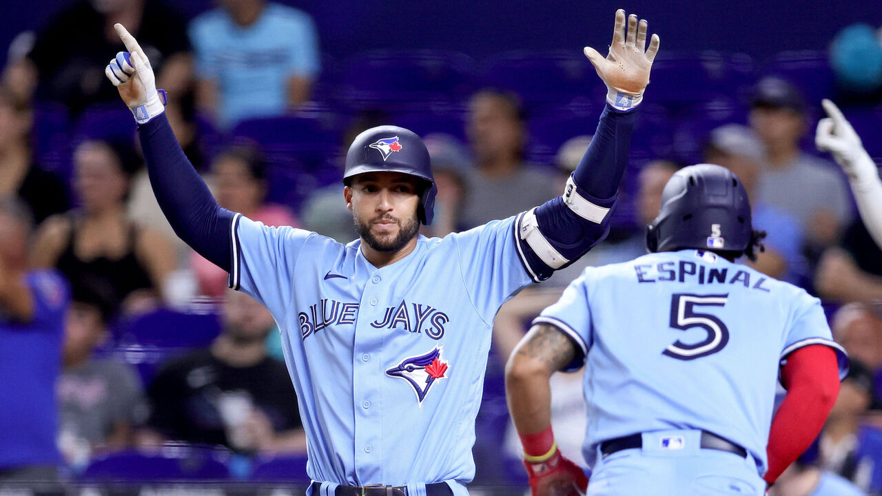 Blue Jays ride late RBIs from Springer, Clement to win over