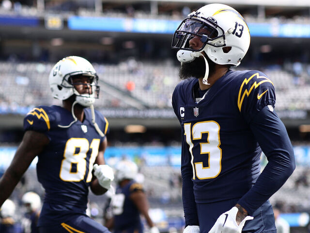 INGLEWOOD, CALIFORNIA - OCTOBER 23: Keenan Allen #13 and Mike Williams #81 of the Los Angeles Chargers warm up prior to the game against the Seattle Seahawks at SoFi Stadium on October 23, 2022 in Inglewood, California. The Los Angeles Chargers lost 23-37.