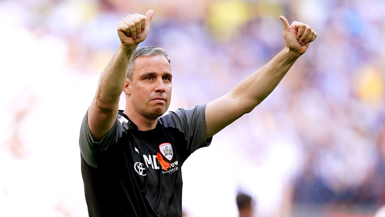 Barnsley manager Michael Duff gestures to the fans at the end of the Sky Bet League One play-off final at Wembley Stadium, London. Picture date: Monday May 29, 2023.