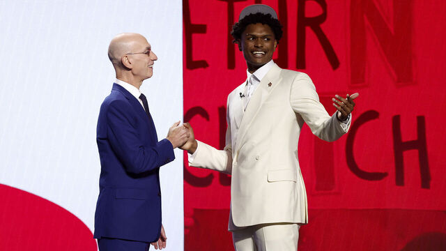 NEW YORK, NEW YORK - JUNE 22: Amen Thompson (R) poses with NBA commissioner Adam Silver (L) after being drafted fourth overall pick by the Houston Rockets during the first round of the 2023 NBA Draft at Barclays Center on June 22, 2023 in the Brooklyn borough of New York City.