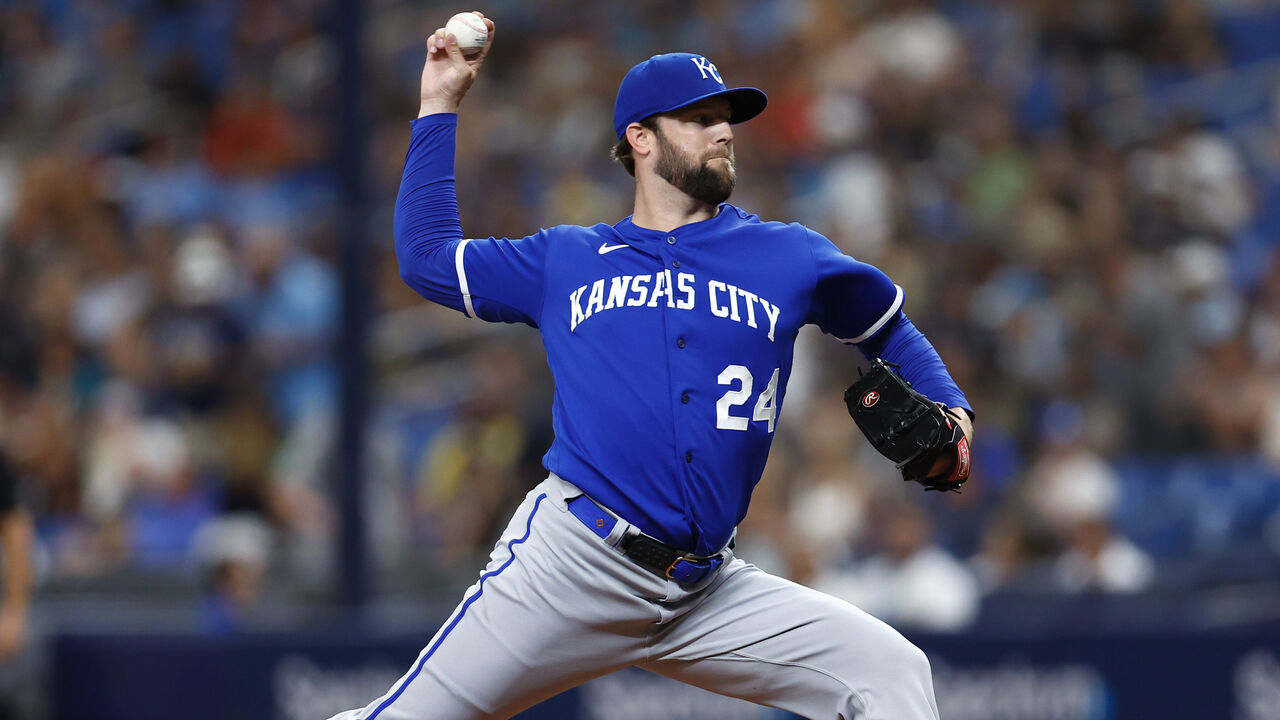 Yarbrough returns from facial fractures, pitches Royals past