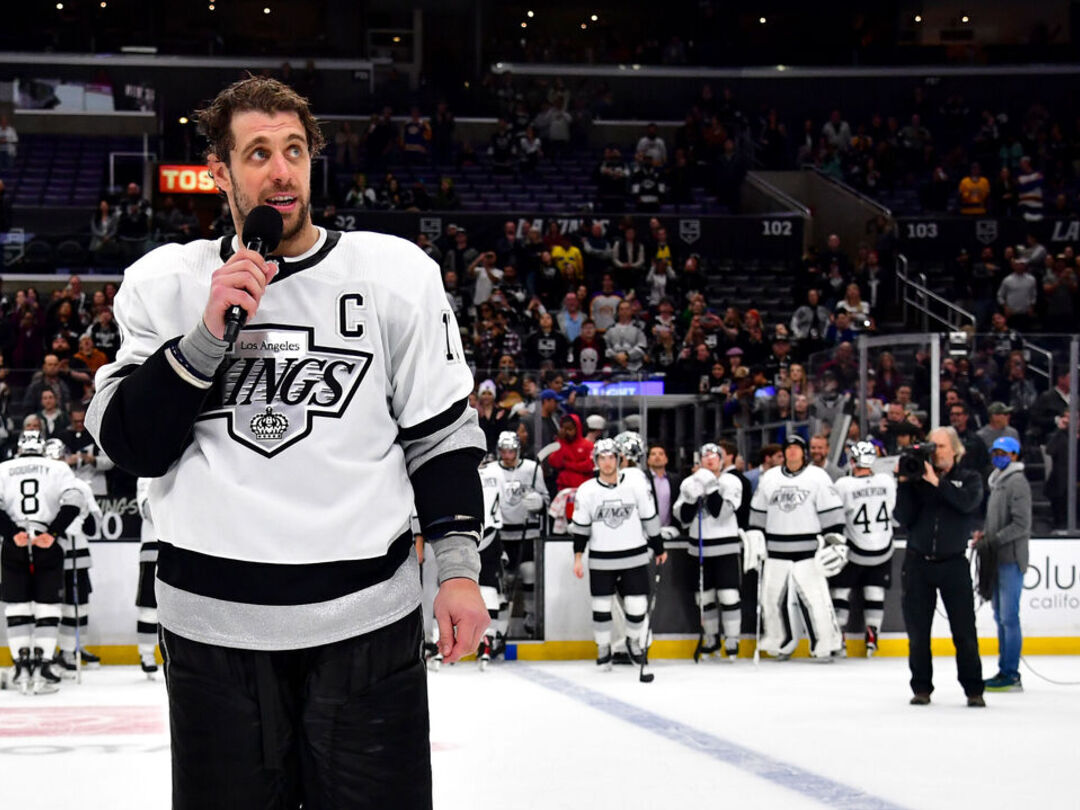 Kopitar wins 2nd career Lady Byng Trophy