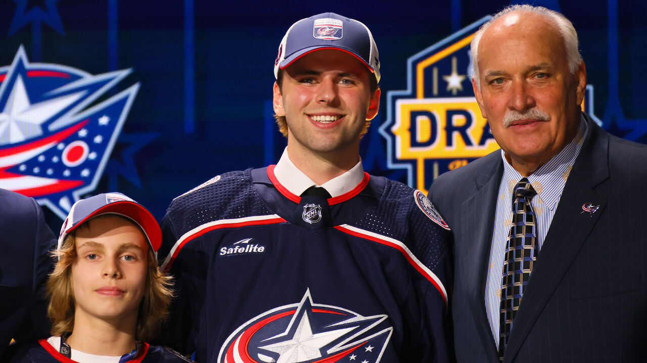 NASHVILLE, TENNESSEE - JUNE 28: Adam Fantilli is selected by the Columbus Blue Jackets with the third overall pick during round one of the 2023 Upper Deck NHL Draft at Bridgestone Arena on June 28, 2023 in Nashville, Tennessee.