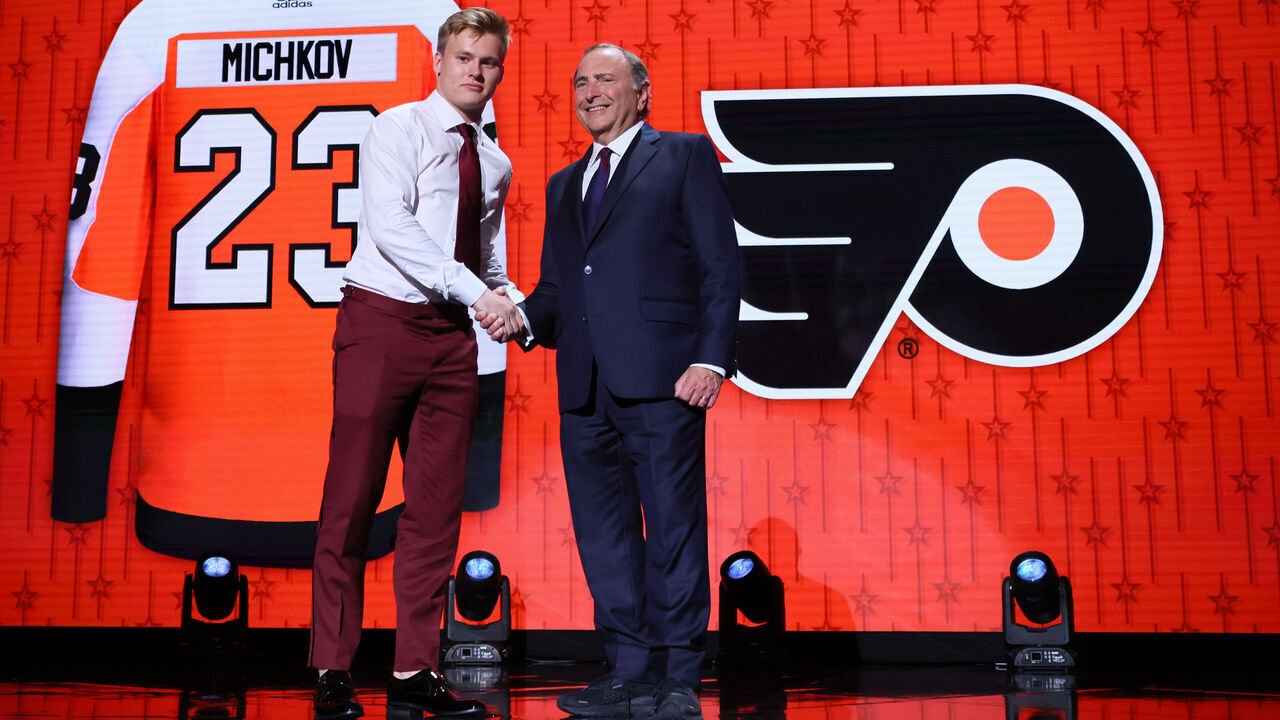 NASHVILLE, TENNESSEE - JUNE 28: Matvei Michkov is selected by the Philadelphia Flyers with seventh overall pick during round one of the 2023 Upper Deck NHL Draft at Bridgestone Arena on June 28, 2023 in Nashville, Tennessee.