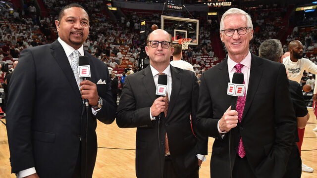 MIAMI, FL - MAY 17: ESPN Analysts Mark Jackson, Jeff Van Gundy, and Mike Breen, pose for a photograph before the game between the Boston Celtics and the Miami Heat during Game 1 of the 2022 NBA Playoffs Eastern Conference Finals on May 17, 2022 at FTX Arena in Miami, Florida. Mandatory Copyright Notice: Copyright 2022 NBAE