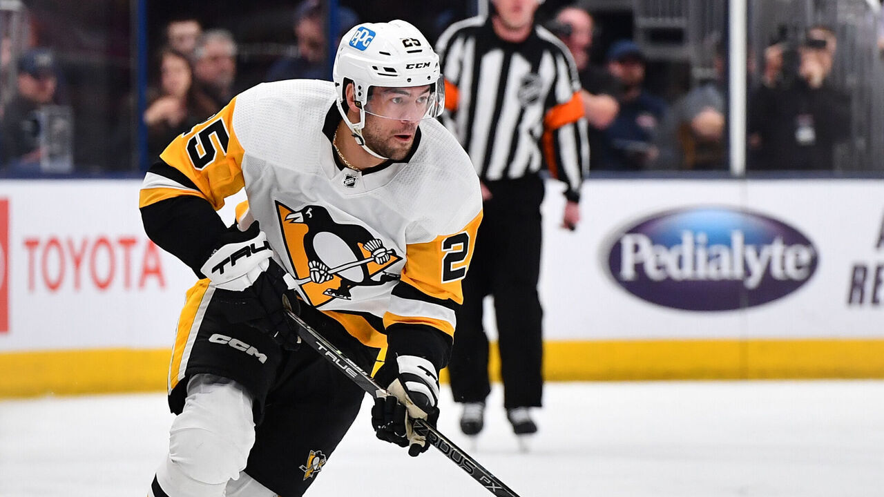 COLUMBUS, OHIO - APRIL 13: Ryan Poehling #25 of the Pittsburgh Penguins skates with the puck during the second period of a game against the Columbus Blue Jackets at Nationwide Arena on April 13, 2023 in Columbus, Ohio.
