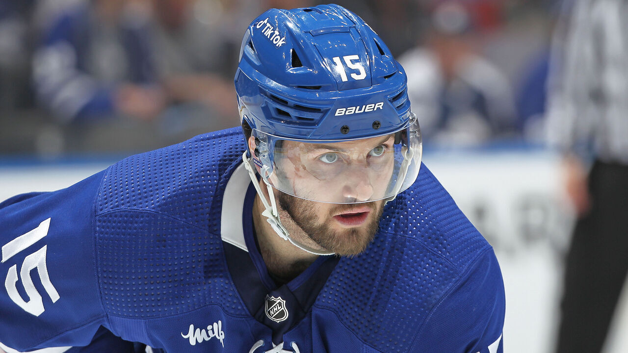 TORONTO, CANADA - MAY 12: Alexander Kerfoot #15 of the Toronto Maple Leafs waits for a faceoff against the Florida Panthers during Game Five of the Second Round of the 2023 Stanley Cup Playoffs at Scotiabank Arena on May 12, 2023 in Toronto, Ontario, Canada. The Panthers defeated the Maple Leafs 3-2 in overtime.
