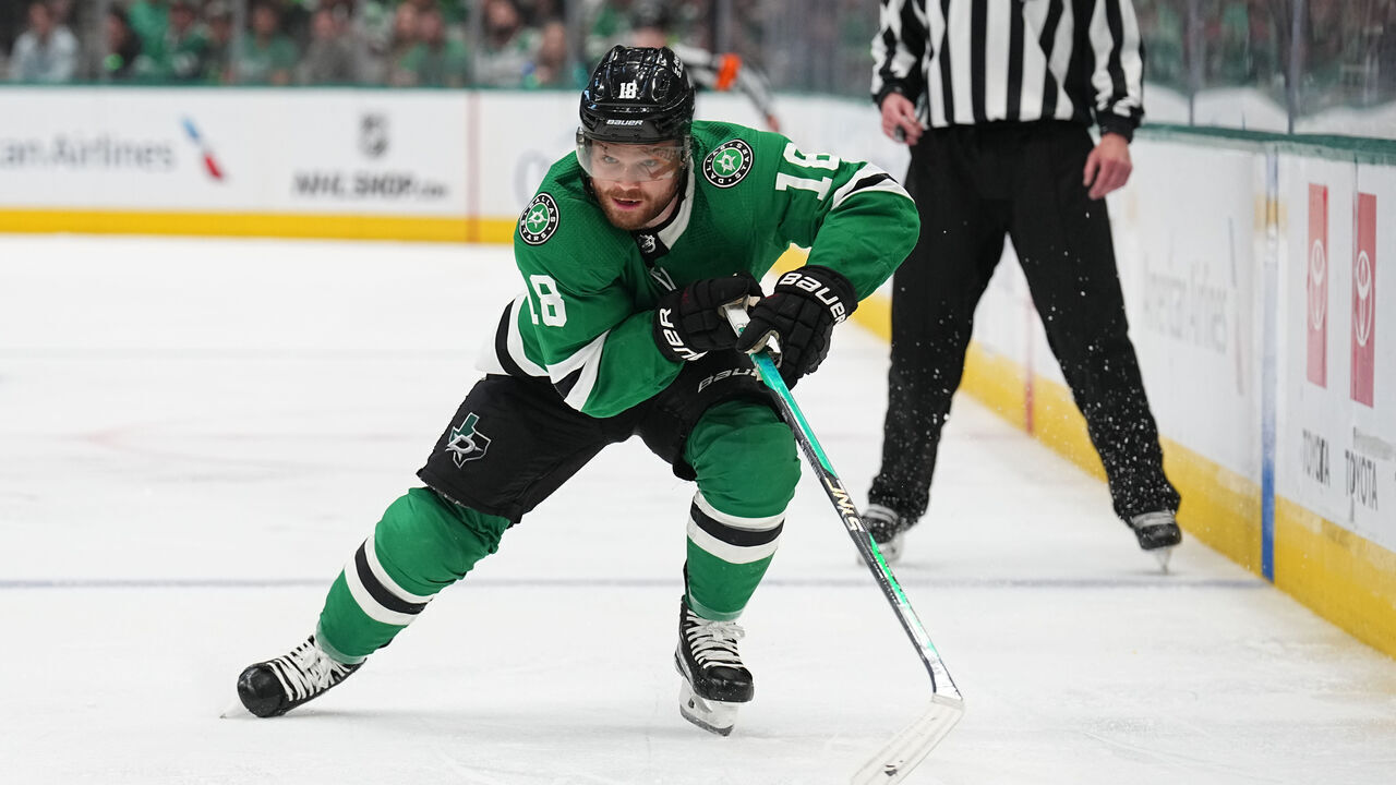 DALLAS, TX - MAY 25: Max Domi #18 of the Dallas Stars handles the puck against the Vegas Golden Knights in Game Four of the Conference Final of the 2023 Stanley Cup Playoffs at the American Airlines Center on May 25, 2023 in Dallas, Texas.