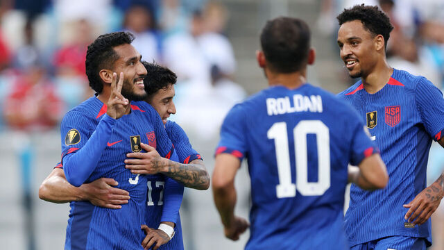 CHARLOTTE, NORTH CAROLINA - JULY 02: Jesús Ferreira #9 of the United States celebrates scoring with teammates during the first half of a Group A - 2023 Concacaf Gold Cup match against Trinidad and Tobago at Bank of America Stadium on July 02, 2023 in Charlotte, North Carolina.