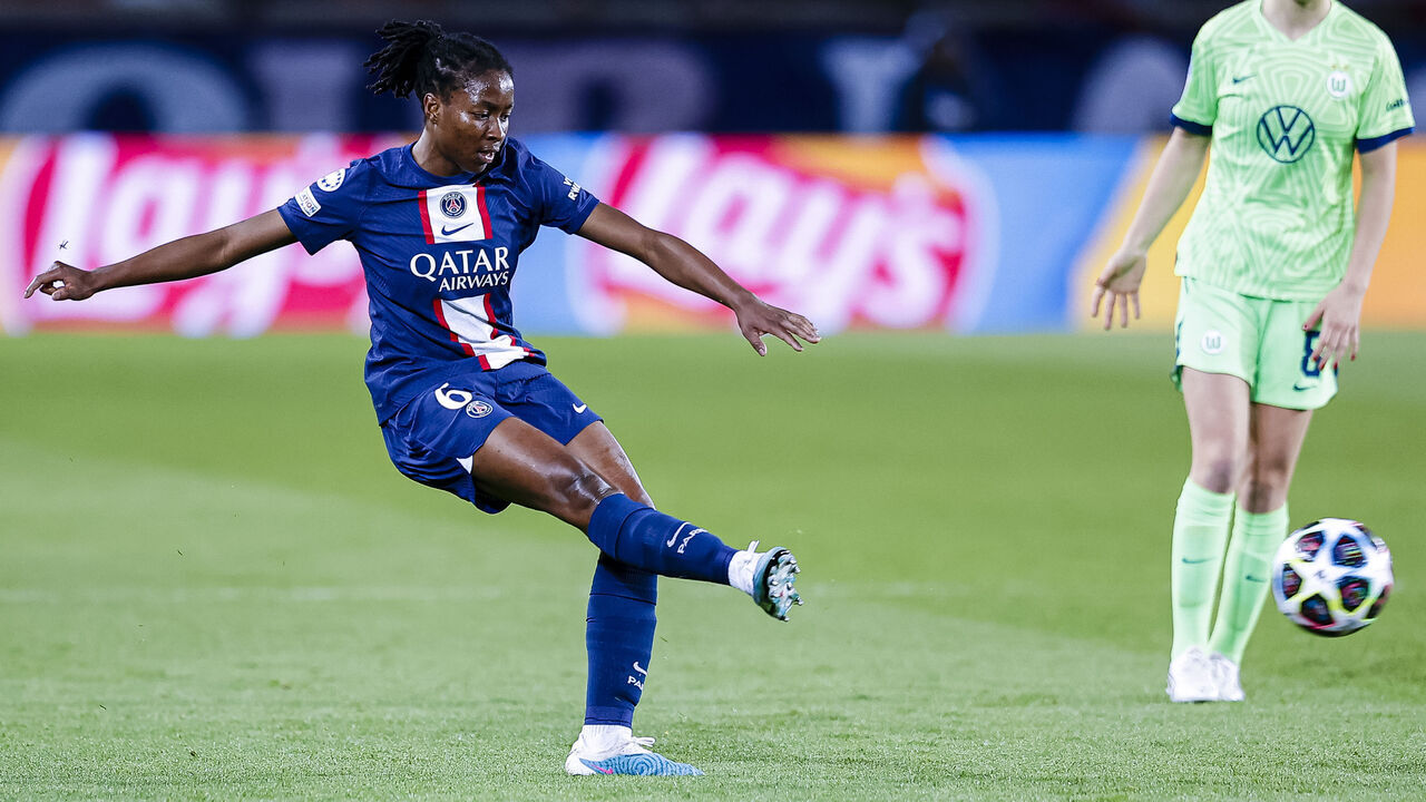 PARIS, FRANCE - MARCH 22: Oriane Jean-François of Paris Saint-Germain attempts a kick during the UEFA Women's Champions League quarter-final 1st leg match between Paris Saint-Germain and VfL Wolfsburg at Parc de Princes on March 22, 2023 in Paris, France.