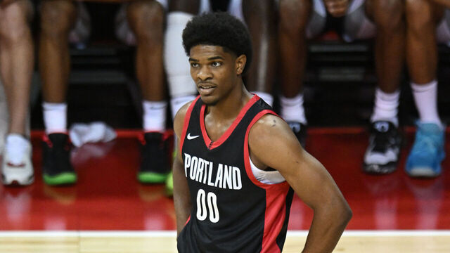 LAS VEGAS, NEVADA - JULY 07: Scoot Henderson #00 of the Portland Trail Blazers looks on during the first quarter \H at the Thomas & Mack Center on July 07, 2023 in Las Vegas, Nevada.