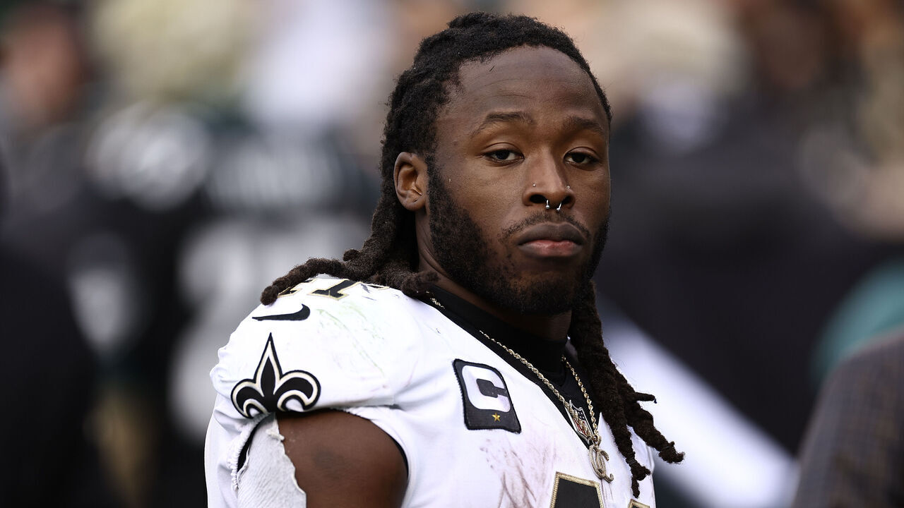 PHILADELPHIA, PENNSYLVANIA - JANUARY 01: Alvin Kamara #41 of the New Orleans Saints looks on against the Philadelphia Eagles at Lincoln Financial Field on January 01, 2023 in Philadelphia, Pennsylvania.