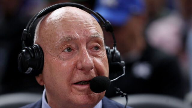 INDIANAPOLIS, INDIANA - NOVEMBER 15: ESPN analyst Dick Vitale calls the game between the Kentucky Wildcats and the Michigan State Spartans during the Champions Classic at Gainbridge Fieldhouse on November 15, 2022 in Indianapolis, Indiana.