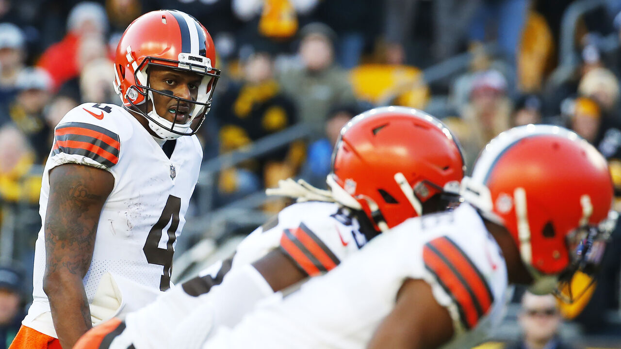 PITTSBURGH, PENNSYLVANIA - JANUARY 08: Deshaun Watson #4 of the Cleveland Browns looks on during the second half of the game against the Pittsburgh Steelers at Acrisure Stadium on January 08, 2023 in Pittsburgh, Pennsylvania.