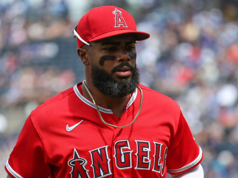 The Los Angeles Angels logo during an MLB game between the Los News  Photo - Getty Images