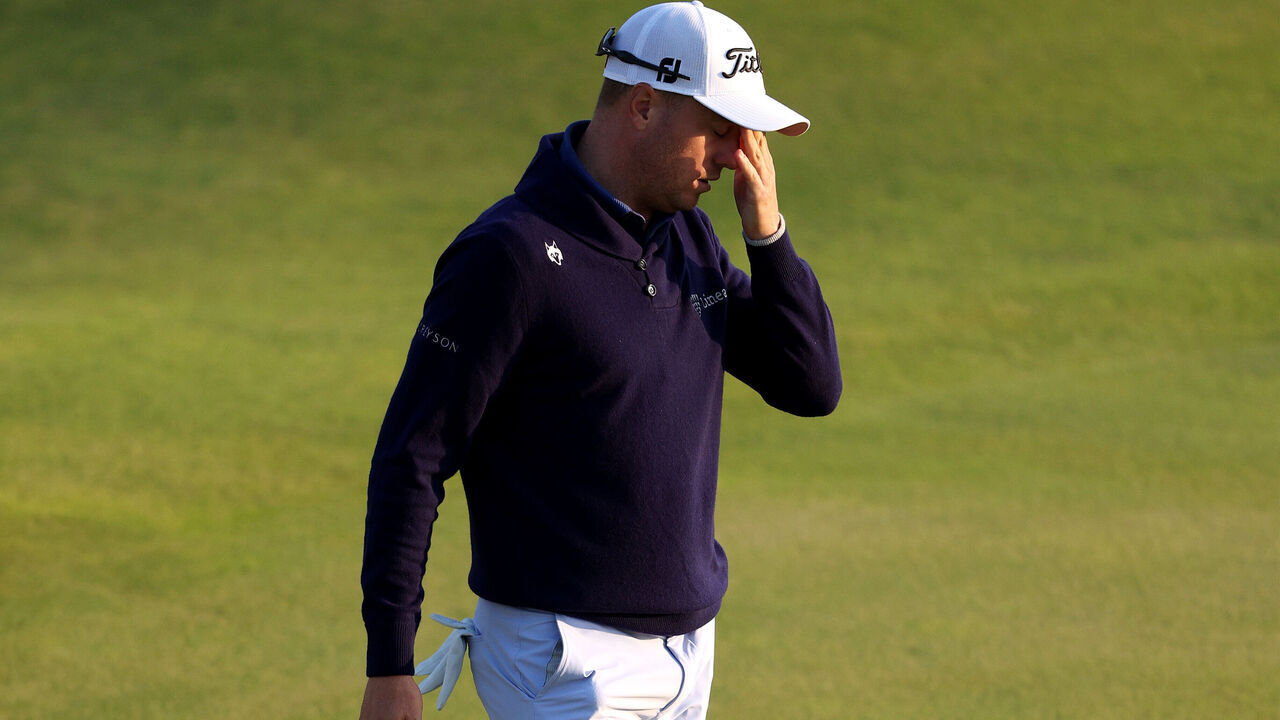 HOYLAKE, ENGLAND - JULY 20: Justin Thomas of the United States reacts on the 18th green on Day One of The 151st Open at Royal Liverpool Golf Club on July 20, 2023 in Hoylake, England.