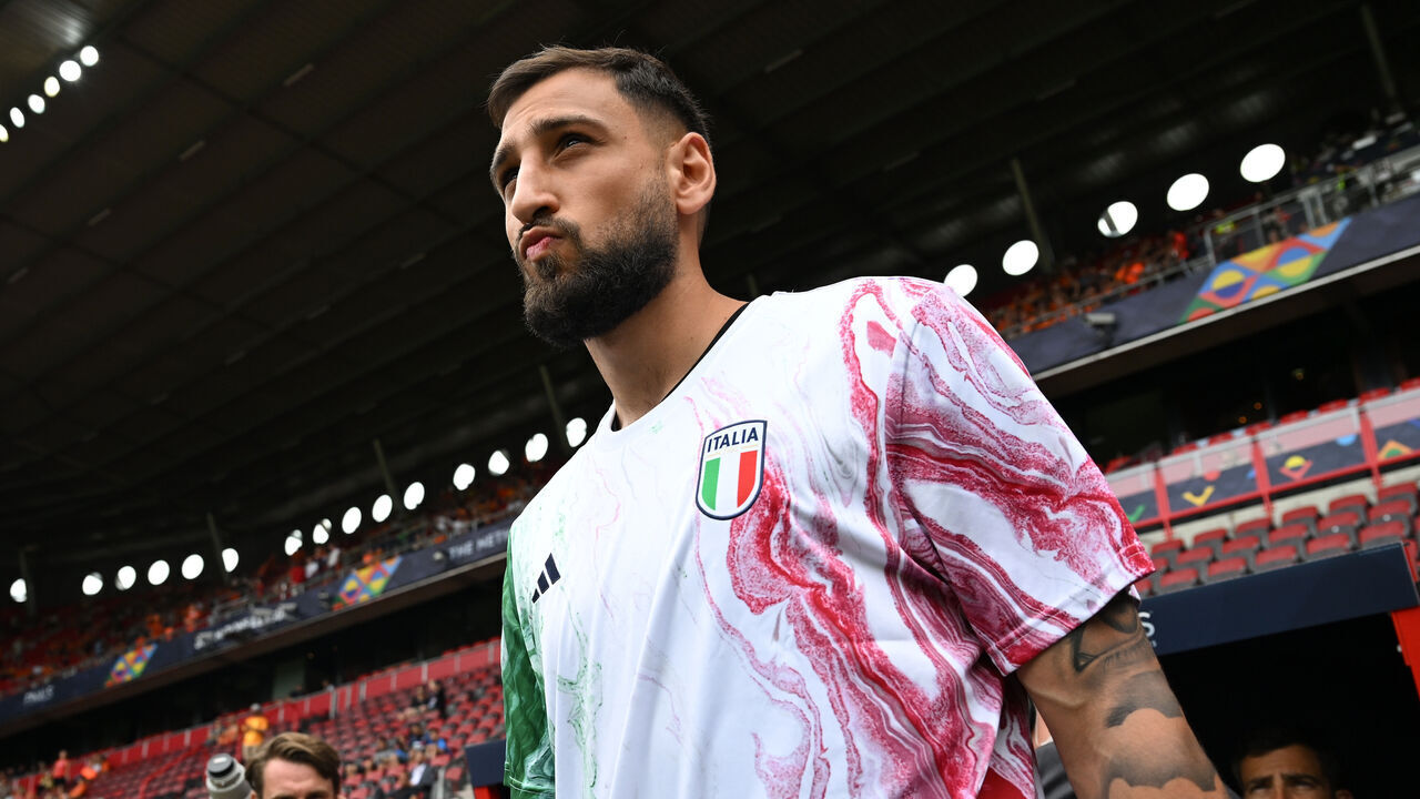 ENSCHEDE, NETHERLANDS - JUNE 18: Gianluigi Donnarumma of Italy arrives before the UEFA Nations League 2022/23 third-place match between Netherlands and Italy at FC Twente Stadium on June 18, 2023 in Enschede, Netherlands.