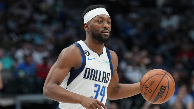 DALLAS, TX - DECEMBER 29: Kemba Walker #34 of the Dallas Mavericks dribbles the ball during the game against the Houston Rockets on December 29, 2022 at the American Airlines Center in Dallas, Texas. Mandatory Copyright Notice: Copyright 2022 NBAE