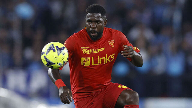 ROME, ITALY - MAY 12: Samuel Umtiti of US Lecce controls the ball during the Serie A match between SS Lazio and US Lecce at Stadio Olimpico on May 12, 2023 in Rome, Italy.