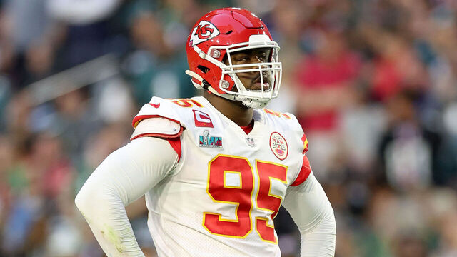 GLENDALE, ARIZONA - FEBRUARY 12: Chris Jones #95 of the Kansas City Chiefs reacts against the Philadelphia Eagles during the second quarter in Super Bowl LVII at State Farm Stadium on February 12, 2023 in Glendale, Arizona.