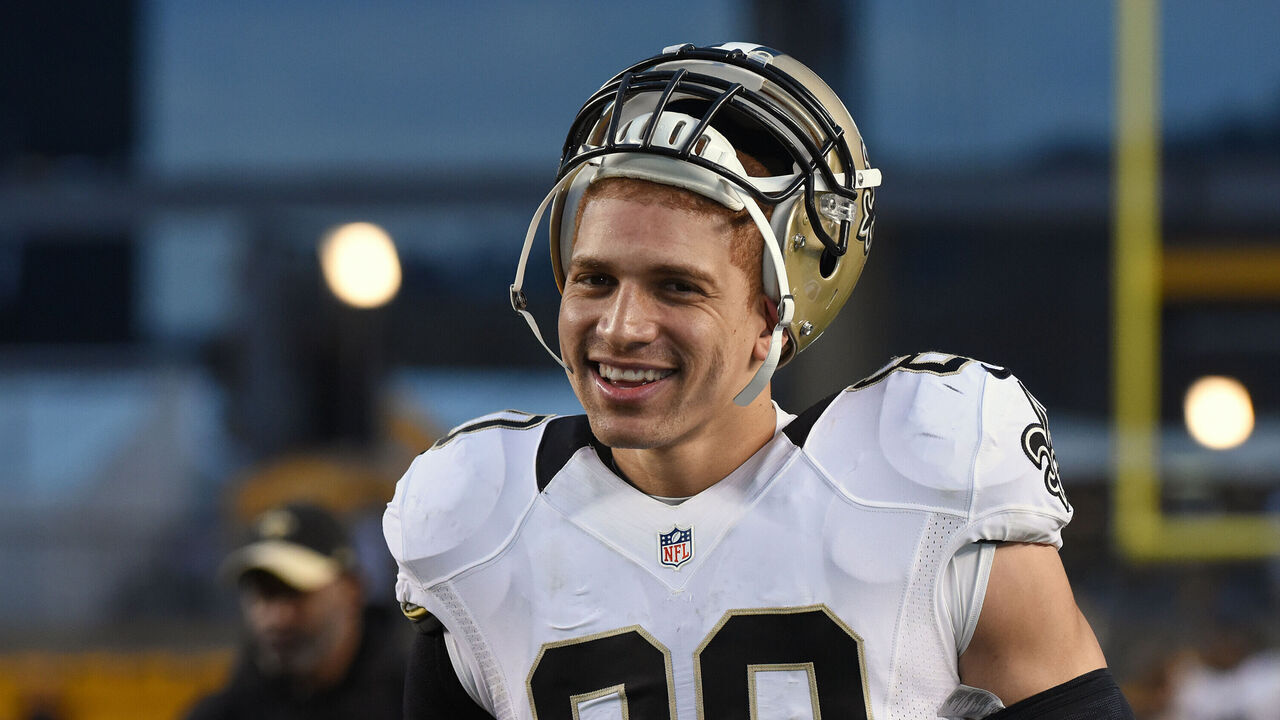 PITTSBURGH, PA - NOVEMBER 30: Tight end Jimmy Graham #80 of the New Orleans Saints smiles as he looks on from the field after a game against the Pittsburgh Steelers at Heinz Field on November 30, 2014 in Pittsburgh, Pennsylvania. The Saints defeated the Steelers 35-32.