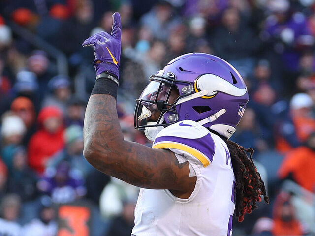 Minnesota Vikings running back Alexander Mattison (2) celebrates