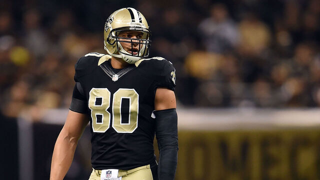 NEW ORLEANS, LA - NOVEMBER 16: Jimmy Graham #80 of the New Orleans Saints reacts to a play during a game against the Cincinnati Bengals at the Mercedes-Benz Superdome on November 16, 2014 in New Orleans, Louisiana. Cincinnati defeated New Orleans 27-10.