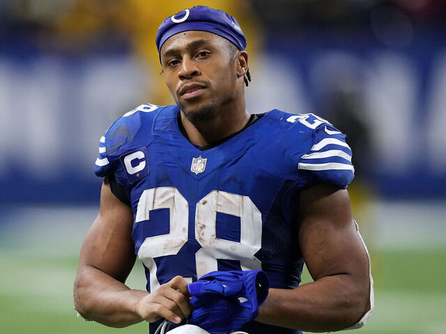 INDIANAPOLIS, INDIANA - NOVEMBER 28: Jonathan Taylor #28 of the Indianapolis Colts walks off the field after losing to the Pittsburgh Steelers 24-17 at Lucas Oil Stadium on November 28, 2022 in Indianapolis, Indiana.