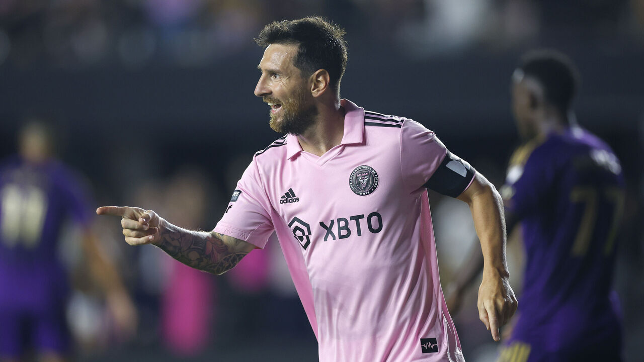 FORT LAUDERDALE, FLORIDA - AUGUST 02: Lionel Messi #10 of Inter Miami CF celebrates after scoring a goal during the Leagues Cup 2023 Round of 32 match between Orlando City SC and Inter Miami CF at DRV PNK Stadium on August 02, 2023 in Fort Lauderdale, Florida.