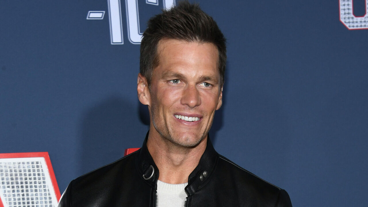 LOS ANGELES, CALIFORNIA - JANUARY 31: Tom Brady attends Los Angeles Premiere Screening Of Paramount Pictures' "80 For Brady" at Regency Village Theatre on January 31, 2023 in Los Angeles, California.