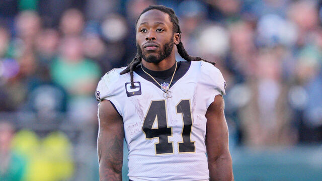 PHILADELPHIA, PA - JANUARY 01: New Orleans Saints running back Alvin Kamara (41) looks on during the game between the New Orleans Saints and the Philadelphia Eagles on January 1, 2023 at Lincoln Financial Field in Philadelphia, PA.